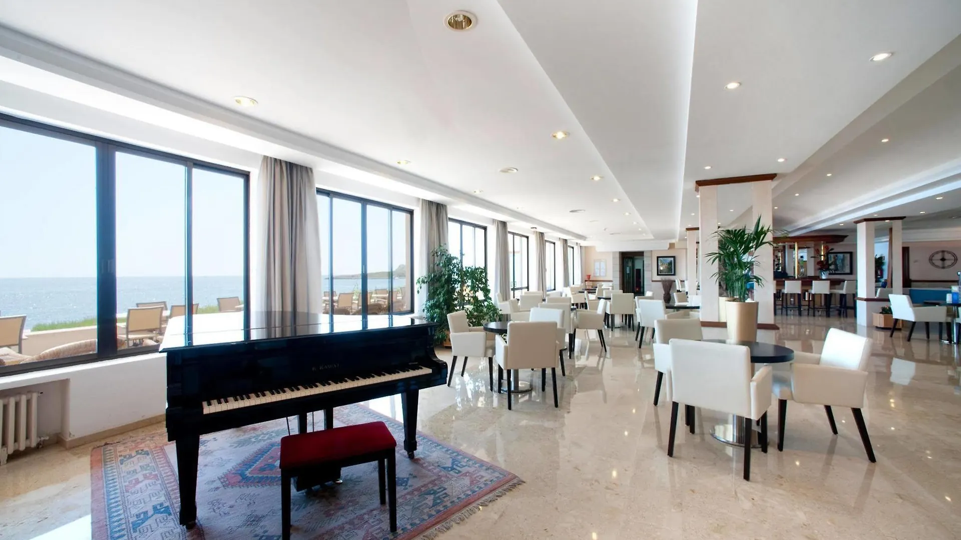 קאלה ראטג'אדה Grupotel Aguait Resort & Spa - Adults Only 4*, קאלה ראטג'אדה